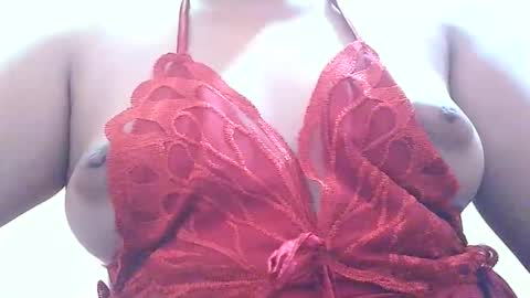 curious_girl247 online show from 04/04/26, 01:15
