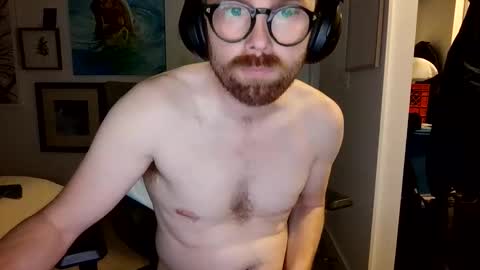 Snapshot of curiousbee73 chatting on 10/17/25, 03:10 curiousbee73 online show from 10/17/25, 03:10