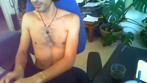 Snapshot of curiousgenie chatting on 11/22/25, 08:24 curiousgenie online show from 11/22/25, 08:24