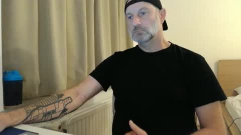 Curman85 online show from 12/20/25, 12:07