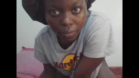 curved_nyash online show from 10/22/25, 10:26