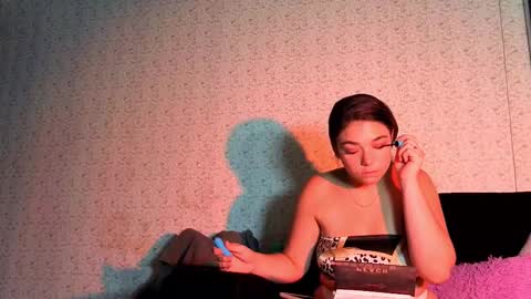 Snapshot of curvy_and_petite11_aws chatting on 10/05/25, 09:24 curvy_and_petite11_aws online show from 10/05/25, 09:24