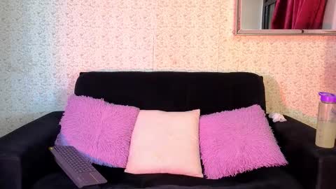 Snapshot of curvy_and_petite11_aws chatting on 10/15/25, 09:59 curvy_and_petite11_aws online show from 10/15/25, 09:59