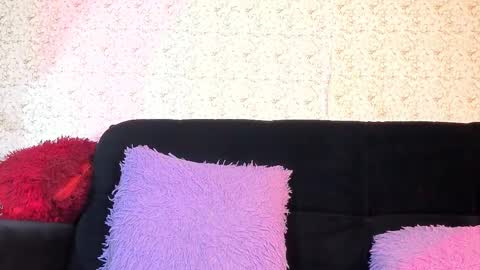 Snapshot of curvy_and_petite11_aws chatting on 10/19/25, 09:37 curvy_and_petite11_aws online show from 10/19/25, 09:37