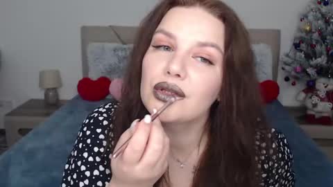 curvyanna13 online show from 12/09/24, 04:05