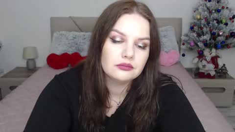 curvyanna13 online show from 12/27/24, 07:46