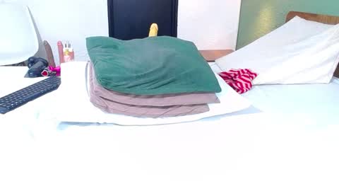 Danna online show from 12/11/24, 02:52
