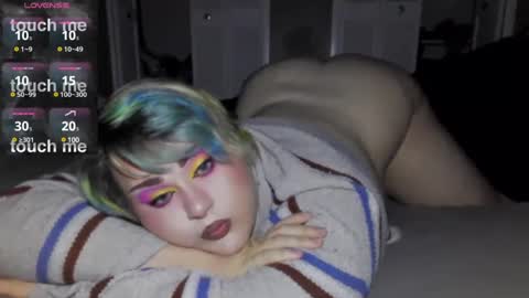 Snapshot of curvygothfemboy chatting on 02/16/25, 04:09 Curvygothfemboy online show from 02/16/25, 04:09