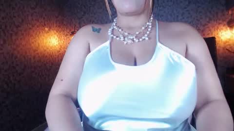 Julieth online show from 02/20/26, 07:21