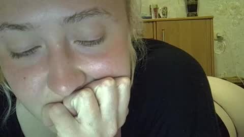 Curvy online show from 05/29/26, 08:07
