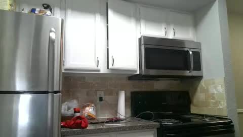 Snapshot of curvyychocolate chatting on 01/22/25, 01:20 curvyychocolate online show from 01/22/25, 01:20