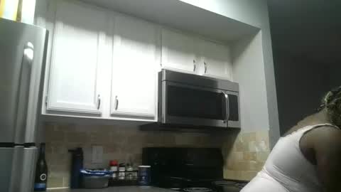 Snapshot of curvyychocolate chatting on 02/04/25, 06:14 curvyychocolate online show from 02/04/25, 06:14