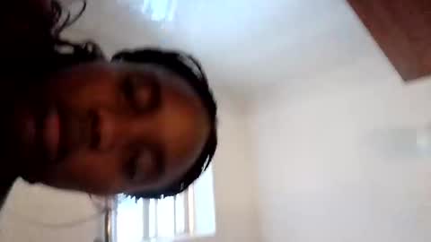 Snapshot of curvyzozo chatting on 05/21/26, 02:46 Zozo online show from 05/21/26, 02:46