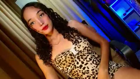 BBY CURLYHANNA online show from 10/30/25, 07:21