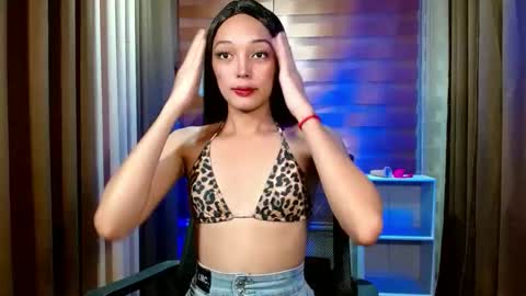 BBY CURLYHANNA online show from 04/08/26, 06:57