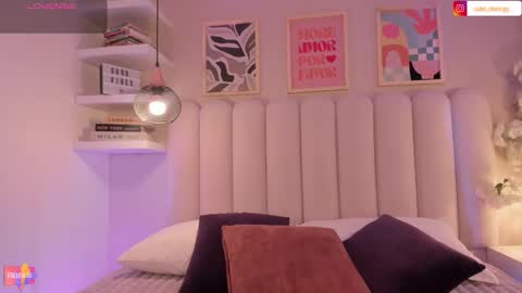 Amber  online show from 10/30/25, 08:31