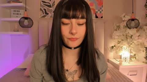 Amber  online show from 12/01/25, 03:00