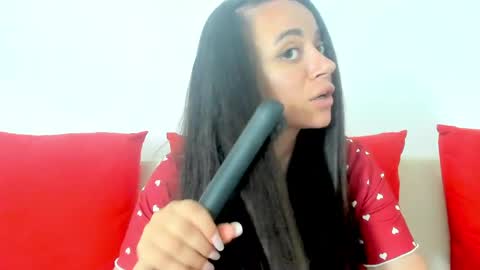 cute_angel95 online show from 06/06/26, 12:54