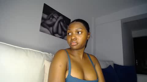 Liya online show from 01/02/25, 03:48
