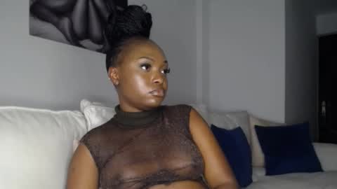 Liya online show from 01/22/25, 12:38