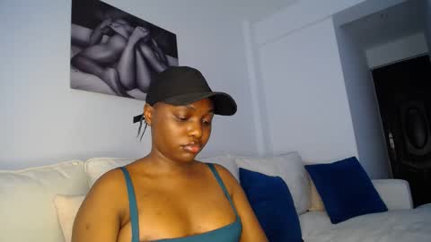 Liya online show from 02/13/25, 11:50
