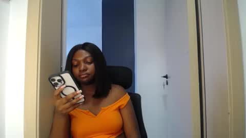 Liya online show from 02/05/26, 04:28