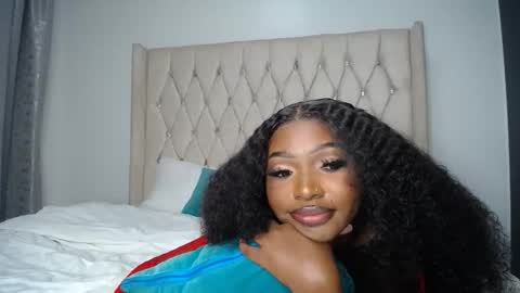 Liya online show from 02/09/26, 12:25