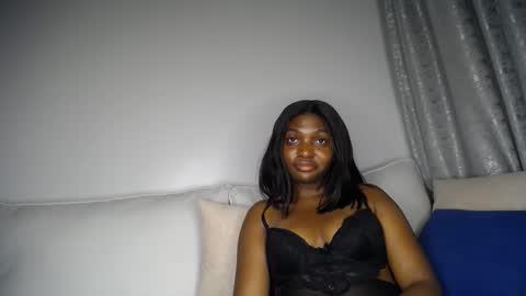 Liya online show from 04/08/26, 07:36