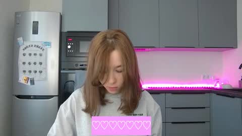 Amanda online show from 10/21/25, 09:10