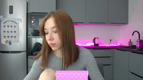 Amanda online show from 11/11/25, 11:21