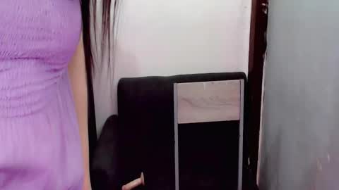 Snapshot of cute_candace chatting on 11/11/25, 11:21 indianadollbaby online show from 11/11/25, 11:21