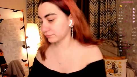 Snapshot of cute_chus chatting on 10/29/25, 06:04 Hanna online show from 10/29/25, 06:04