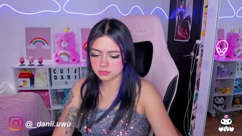 Snapshot of cute_dani__ chatting on 02/05/25, 06:37 Dani online show from 02/05/25, 06:37