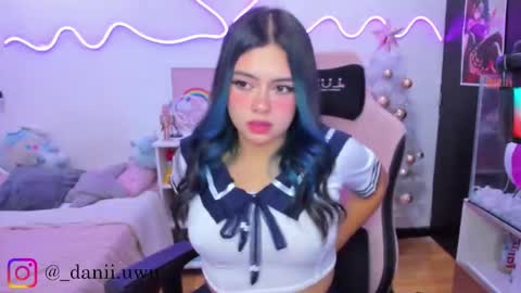 Snapshot of cute_dani__ chatting on 12/05/25, 10:02 Dani online show from 12/05/25, 10:02