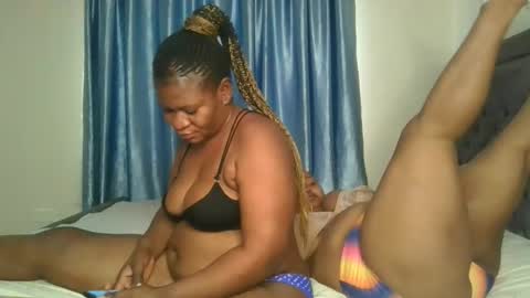 Snapshot of cute_daniellah chatting on 09/18/25, 11:01 Danillah online show from 09/18/25, 11:01