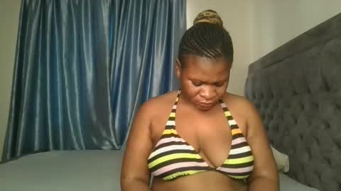 Snapshot of cute_daniellah chatting on 09/21/25, 12:40 Danillah online show from 09/21/25, 12:40