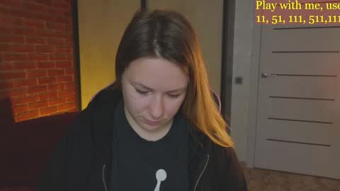 Everyday stream in the same time online show from 12/03/24, 10:17
