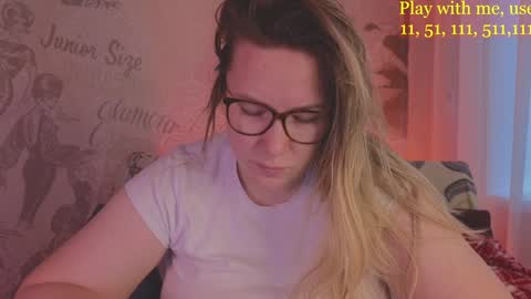 Everyday stream in the same time online show from 01/27/25, 05:03