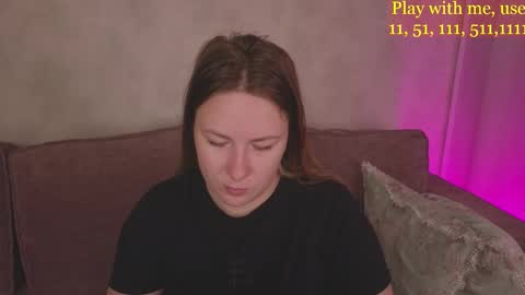 Everyday stream in the same time online show from 09/24/25, 01:09
