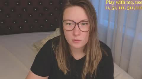 Everyday stream in the same time online show from 02/24/26, 05:27