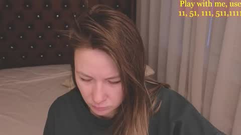 Everyday stream in the same time online show from 03/03/26, 01:34