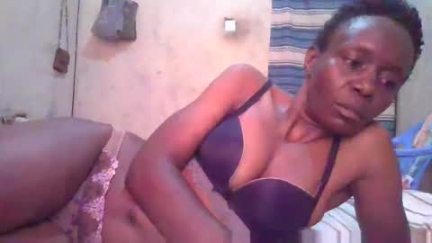 cute_divah4 online show from 04/12/26, 05:34
