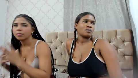 Snapshot of cute_ebony_18_ chatting on 10/25/25, 02:13 cute_ebony_18_ online show from 10/25/25, 02:13