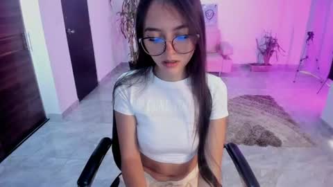 Bella Fox online show from 07/25/26, 01:41