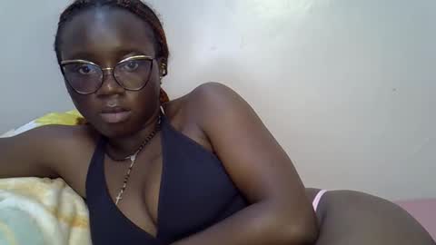 Snapshot of cute_gee chatting on 04/08/26, 07:25 daddysdoll online show from 04/08/26, 07:25