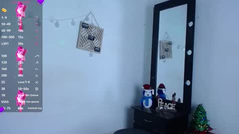 Snapshot of cute_horny12 chatting on 12/23/25, 02:53 Cute horny1 online show from 12/23/25, 02:53
