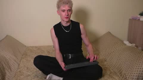 ToniDaniel online show from 05/27/26, 06:27