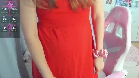 cute_kate0 online show from 09/25/25, 10:08