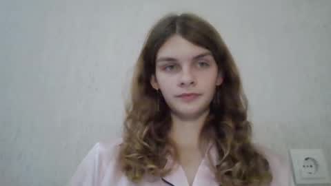 cute_kitte online show from 12/22/24, 05:42