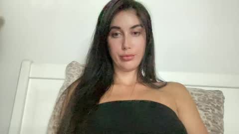cute_kriss94 online show from 07/04/26, 08:48